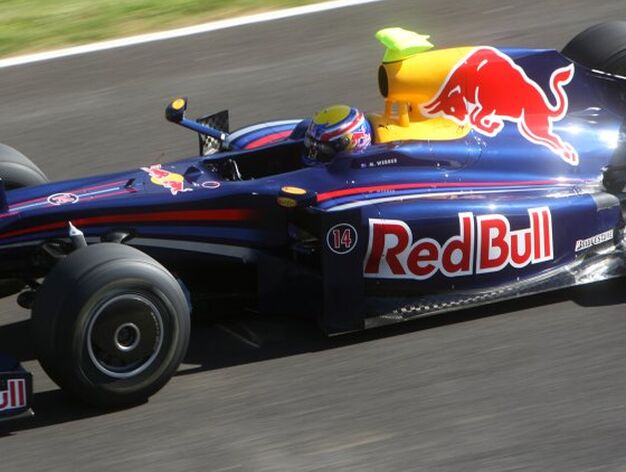 Mark Webber se mantuvo en pista durante 83 giros, 22 m&aacute;s que su compa&ntilde;ero Sebastian Vettel ayer.

Foto: J. C. Toro