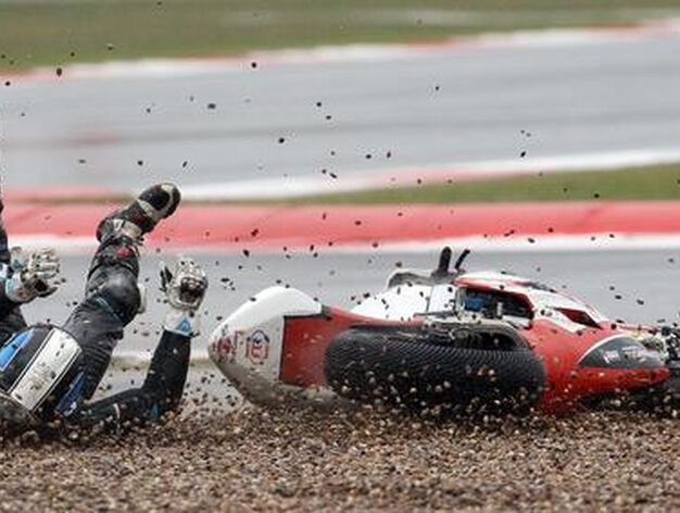 Raffaele de Rosa se cay&oacute; en Silverstone.

Foto: AFP Photo