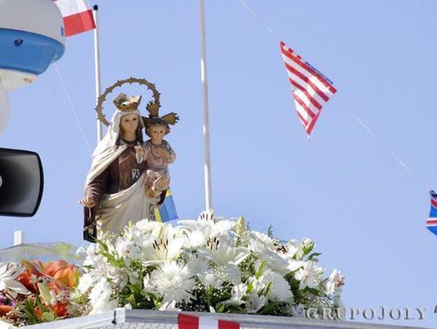 La procesi&oacute;n de la Virgen de Carmen en Huelva

Foto: H.I.