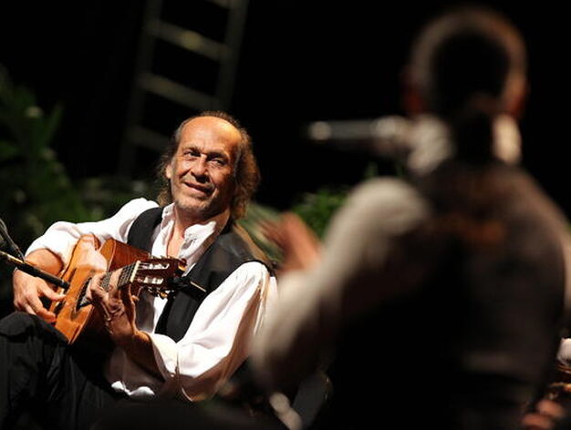 Paco  de  Luc&iacute;a, el pasado 2013, durante un concierto en el teatro Karl Marx de  La Habana (Cuba). / EFE