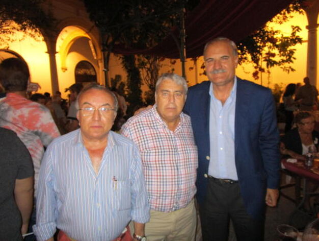 Jos&eacute; Manuel Moreno, Antonio Gallar&iacute;n y Juan Carlos Jurado.

Foto: Ignacio Casas de Ciria