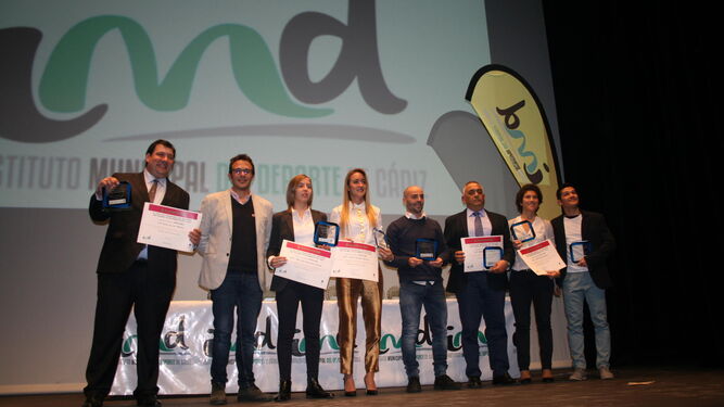Celebrado el acto de entrega de los Premios Ciudad de Cádiz de DeportesEl equipo masculino del San Fernando, ante la mejor selección femenina del mundo