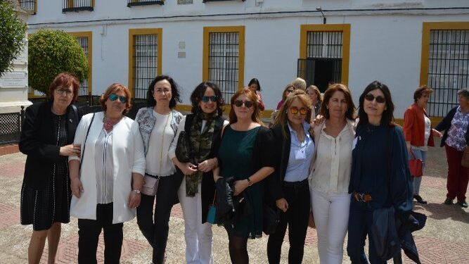 Teresa González, Conchita Roca, María José Ferrandiz, Juana Baleato, Juana Mari Toledo, Elena Rato, Pepita González y Ana Timerman.