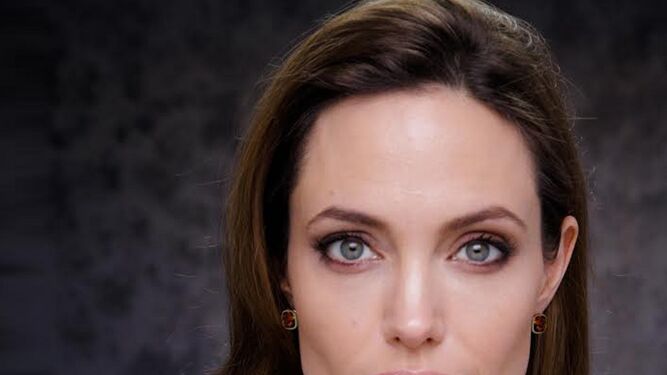 ¿Vuelve a estar enamorada Angelina Jolie?
