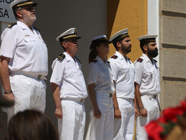 la Hermandad del Roc&iacute;o de Punta Umbr&iacute;a en la Comandancia Marina de Huelva