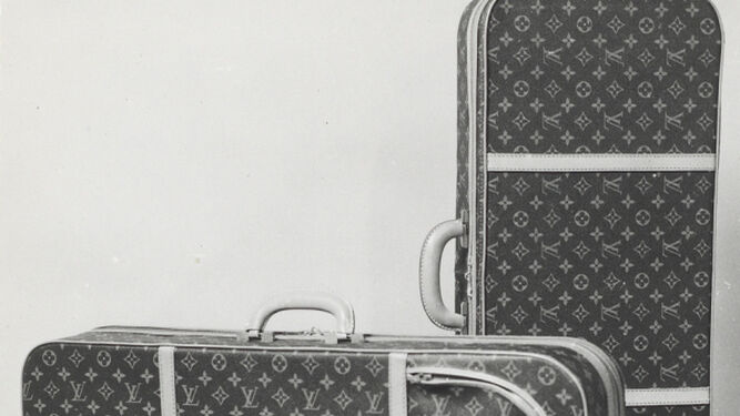 Fotografía tomada el 1 de marzo 1967, maleta para el tenis.