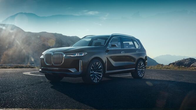 Imagen del prototipo que anticipa el próximo BMW X7