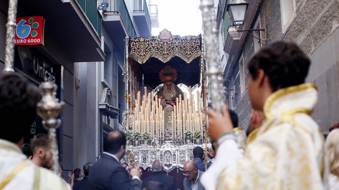 La Virgen de la Amargura durante la procesión de ayer.