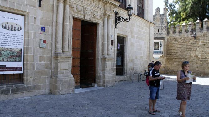 Una imagen de la sede de la Concejalía de Turismo, en el Palacio Araníbar, en la Plaza del Castillo.