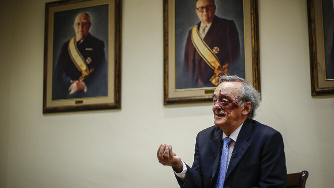 Mariano Barbacid, momentos antes de su intervención en el Colegio de Médicos de Cádiz.