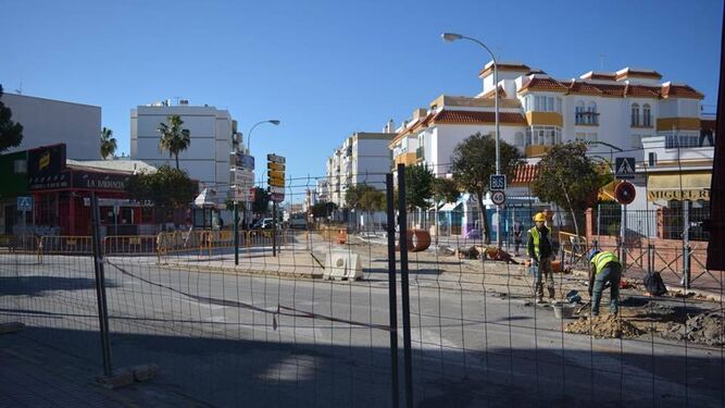 Una vista de las obras que se están llevando a cabo en la avenida Príncipes de España.