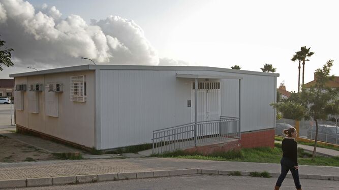 Imagen de archivo de un módulo prefabricado en un centro de Algeciras.