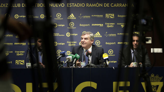 Vizcaíno, ayer en la sala de prensa del Ramón de Carranza.