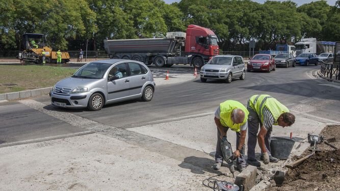 Obras en la avenida Pery Junquera, cuya continuación está prevista en las siguientes inversiones.