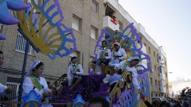 La carroza de coquineras y coquineros del Carnaval 2018 acaparó los elogios del público.