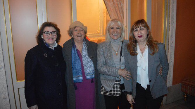 María Cárdenas, Vicky Bermúdez, Susi Cigüela y Ana María Fimia.