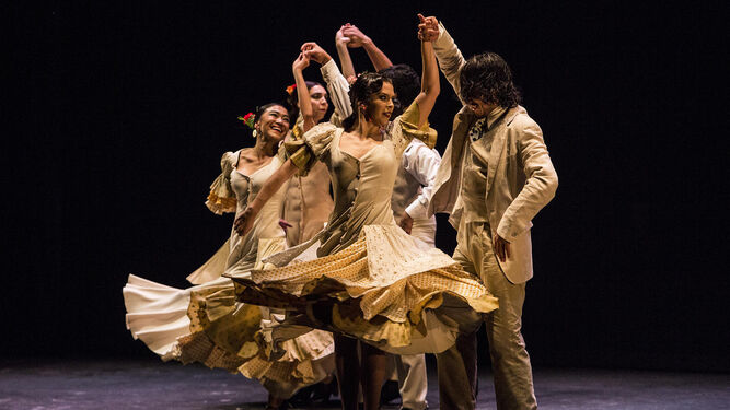 Los intérpretes de la Compañía Flamenconautas bailando por guajiras en el Villamarta.