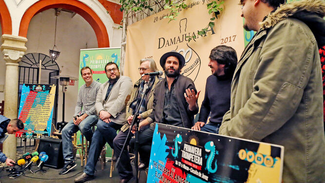 Imagen de la presentación de la IV edición del Festival días atrás en Damajuana.