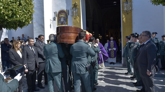 El funeral del guardia civil fallecido en Guillena, en im&aacute;genes