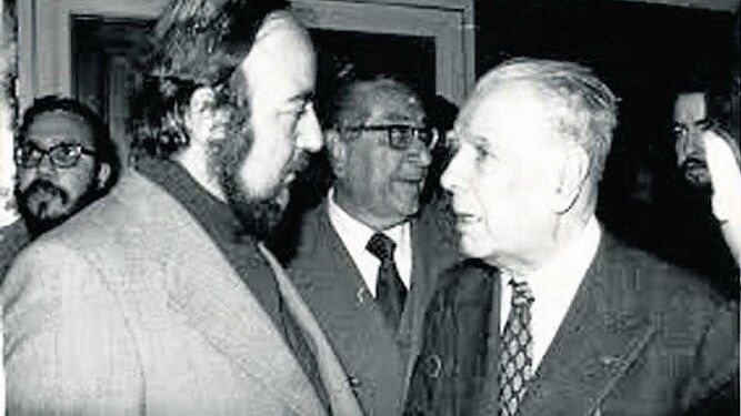 Fernando Quiñones y Jorge Luis Borges.