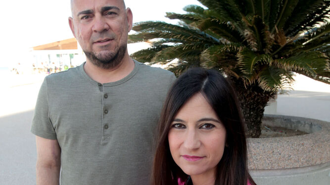 Luis Rodríguez y Nuria Sánchez-Gey, protagonista y autora de 'Oficio de héroe'.