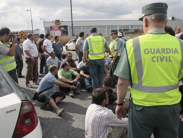 Fallece atropellado un huelguista en Granada