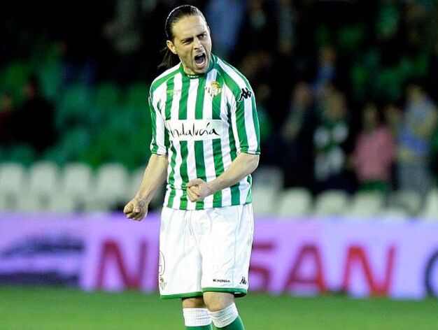 Sergio GArc&iacute;a grita con rabia tras anotar el 1-2.

Foto: Antonio Pizarro / EFE