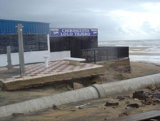 Efectos del temporal en Islantilla.