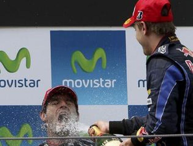 Fernando Alonso queda segundo en un Gran Premio dominado de principio a fin por el piloto de Red Bull Mark Webber. / EFE