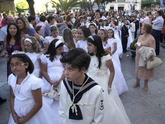 Los peque&ntilde;os de Algeciras celebrando el Corpus./Fotos:Erasmo Fenoy

Foto: Erasmo Fenoy/J.M.Q./S.Teran