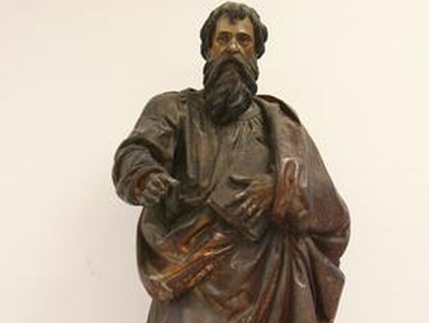 La escultura de San Pedro antes de ser intervenida.