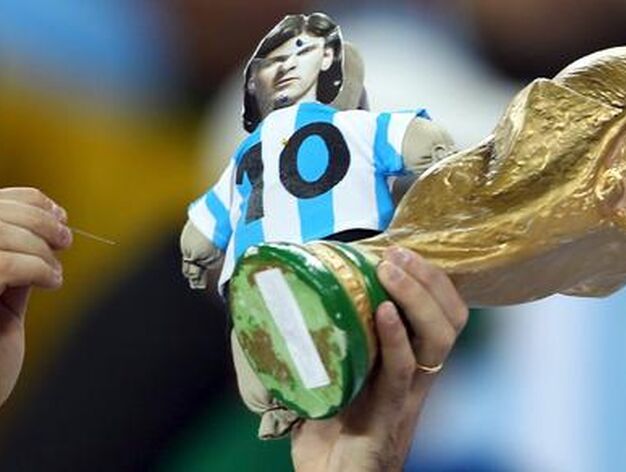 Argentina se medir&aacute; en cuartos de final a Alemania tras derrotar a M&eacute;xico en octavos. / EFE