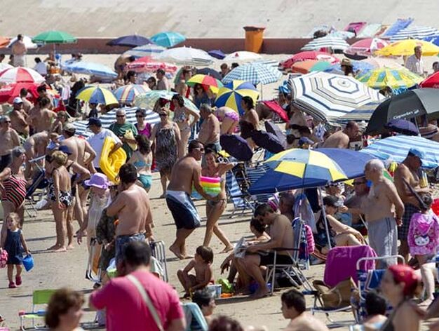 Estado que han presentado durante este fin de semana las playas de la capital.

Foto: Lourdes de Vicente
