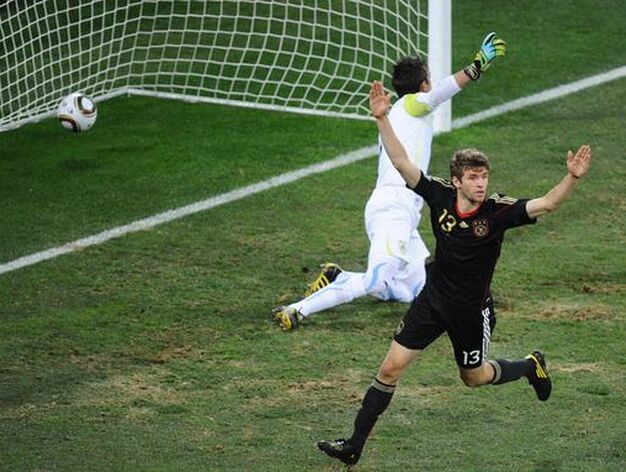 Alemania acaba tercera tras derrotar a Uruguay en la final de consolaci&oacute;n. / AFP