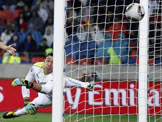Alemania acaba tercera tras derrotar a Uruguay en la final de consolaci&oacute;n. / Reuters