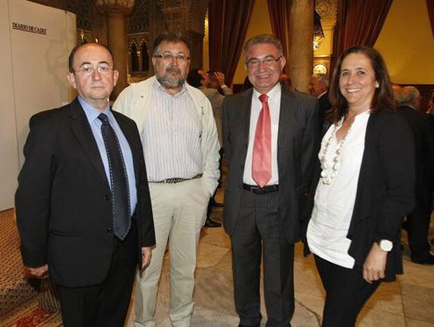 Francisco Blanco, Pablo Lorenzo y la periodista Montse Barreiro.

Foto: Jose Braza