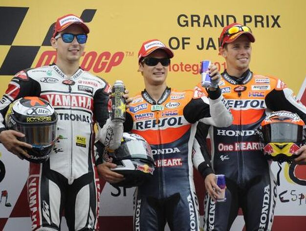 Podio de MotoGP: Pedrosa, Lorenzo y Stoner.

Foto: AFP