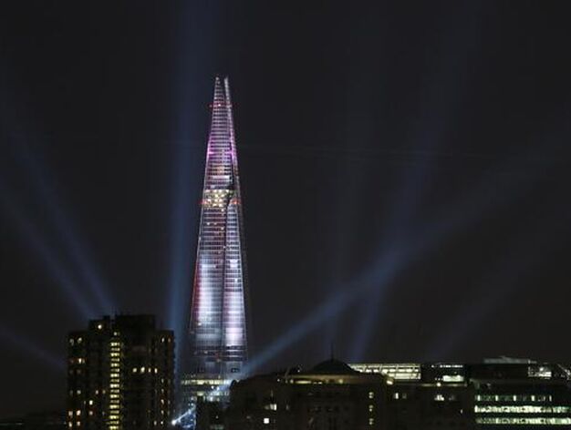 Londres inaugura el edificio The Shrad, el m&aacute;s alto de Europa.

Foto: Reuters