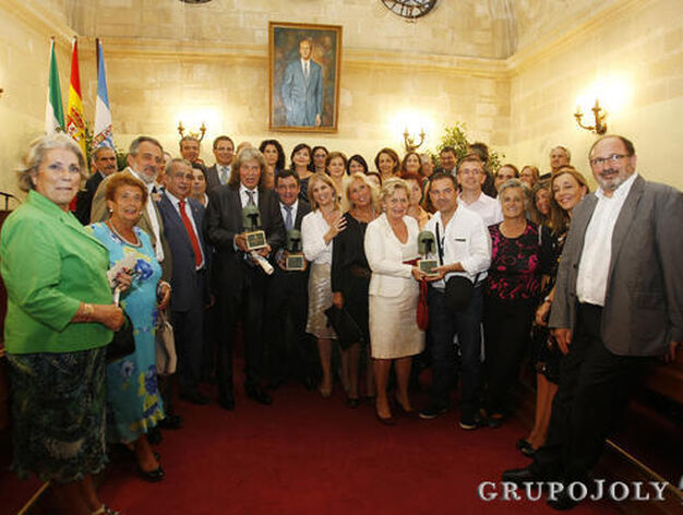 El Cabildo Viejo acoge la entrega de los galardones 'Ciudad de Jerez'

Foto: Pascual