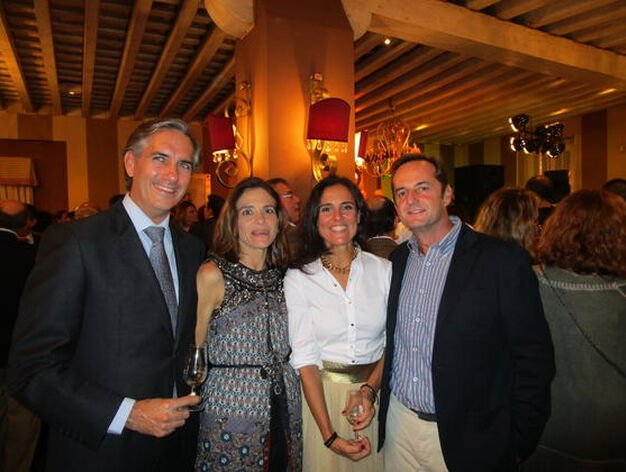 Luis Aguirregomezcorta, Cristina Clava&iacute;n, Almudena Fuentes y Curro V&eacute;lez.

Foto: Ignacio Casas de Ciria