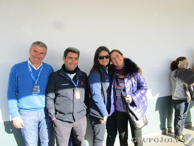 El periodista Fernando Garc&iacute;a , el director del Circuito de Jerez Juan Baquero, Elvia Mesqui y la artista  Sara Baras.

Foto: Ignacio Casas de Cirio
