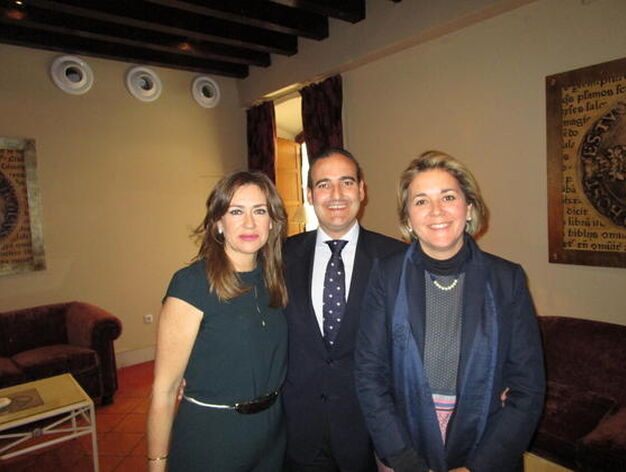 Lourdes del R&iacute;o, Jose Romeu y Marta P&eacute;rez-Rubio.