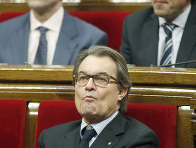 Artur Mas durante el pleno.

Foto: EFE