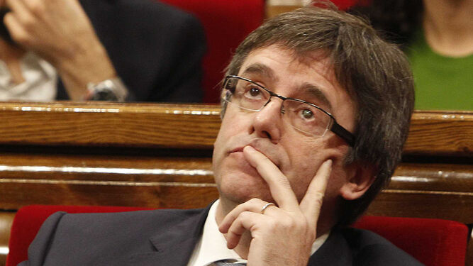 Puigdemont a Rajoy:  "Antes de nueva financiación, pague sus incumplimientos"