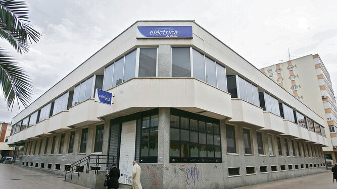 Una imagen de la sede de la empresa comercializadora eléctrica de la capital gaditana.