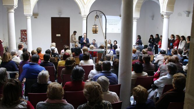 El acto tuvo una muy buena acogida y contó con la participación del alcalde, David de la Encina; y los concejales Antonio Fernández, Ana María Arias y Matilde Roselló.