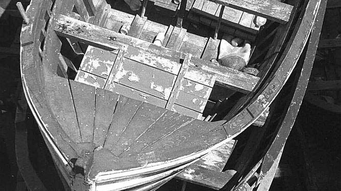 Embarcaciones de madera incautadas que transportaban hachís, en una imagen tomada en 1998.