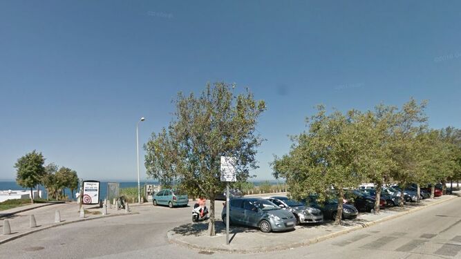 Una imagen de la calle Mar Egeo, donde se ubica la finca cedida y no registrada  por el Ayuntamiento.