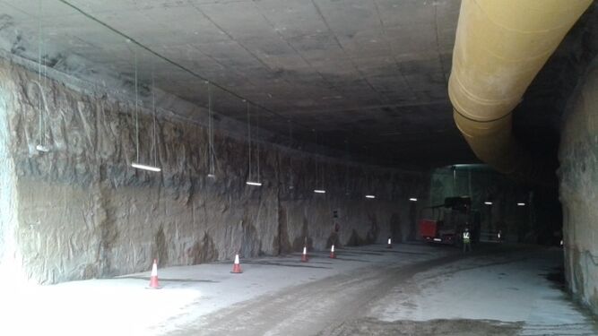 Estado actual de la obra del subterráneo que discurre bajo la factoría de Navantia-Cádiz.