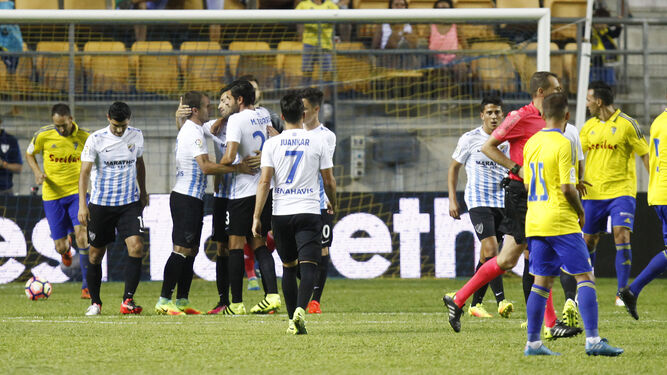 Los jugadores del Málaga celebran un gol en la final del año pasado.